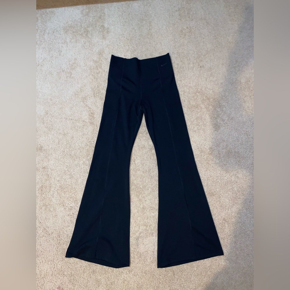Nike Flare Leggings!